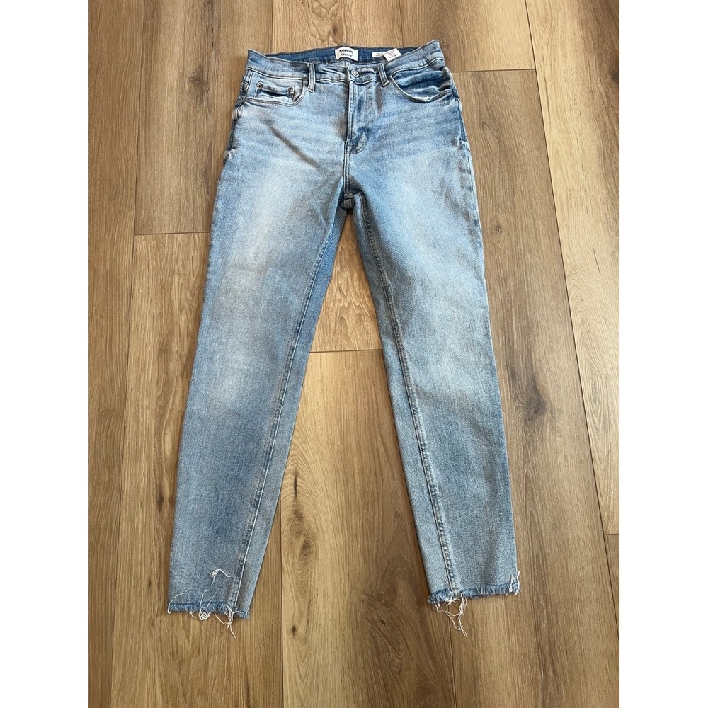 Kensie The Effortless Skinny Crop Women's Jeans 8/29 Light Wash Raw Hem Stretch